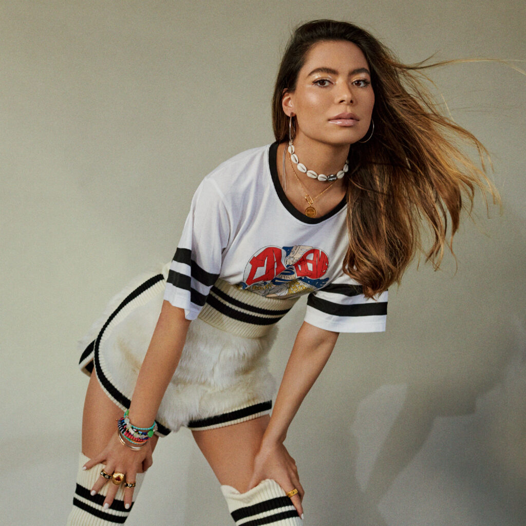 Miranda Cosgrove – sbjct